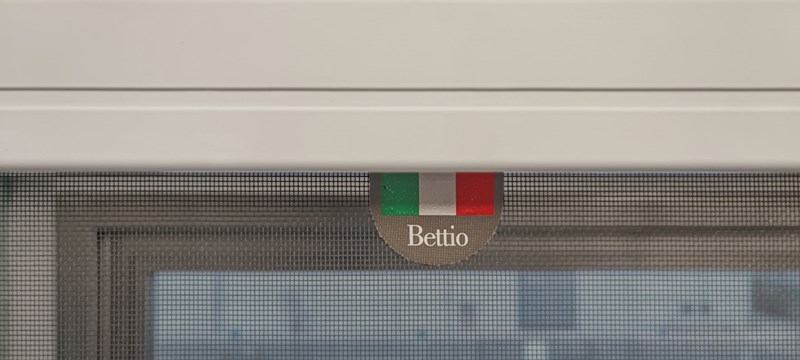 Bettio_Neoscenica-bottone.jpg